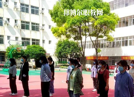 鄂東女子中等專業學校5