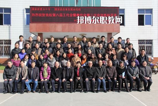 南陽工業學校2021年報名條件、招生要求、招生對象