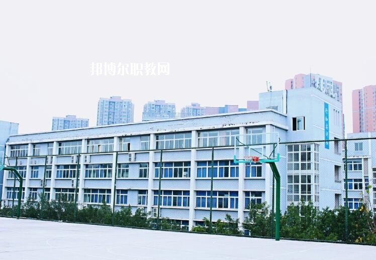 重慶應用技術職業學院2020年招生辦聯系電話