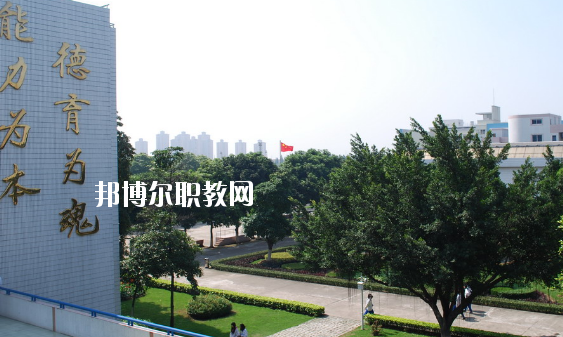 佛山順德區(qū)陳登職業(yè)技術(shù)學校2020年學費、收費多少