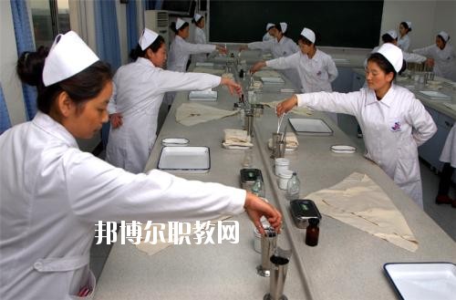 四川2020年女生讀衛校