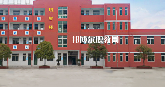 銅陵智通職業(yè)技術學校網(wǎng)站網(wǎng)址 