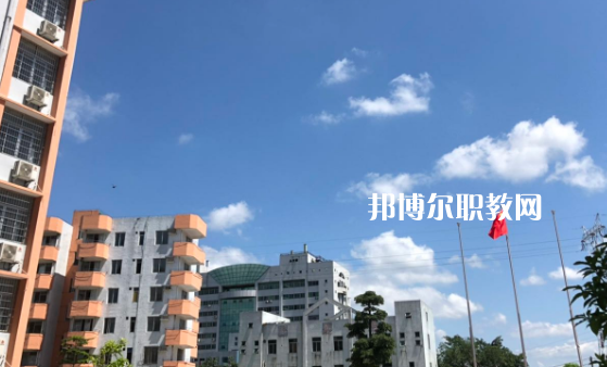 廣東南粵技工學(xué)校怎么樣、好不好