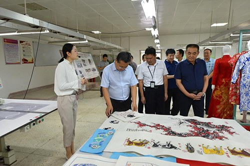 江蘇省連云港工貿(mào)高等職業(yè)技術(shù)學(xué)校2021年報(bào)名條件、招生要求、招生對象