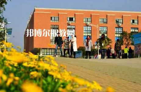 成都2021年讀幼師學(xué)校什么專(zhuān)業(yè)最好