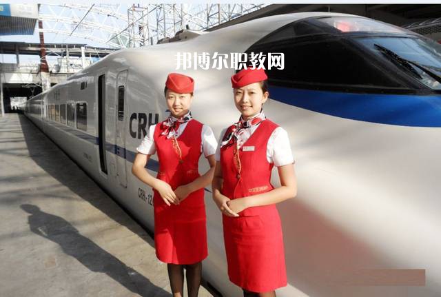 甘肅2021年軌道交通學校中專升大?？际裁? width=