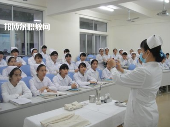 重慶2021年中專(zhuān)錄取分?jǐn)?shù)線(xiàn)
