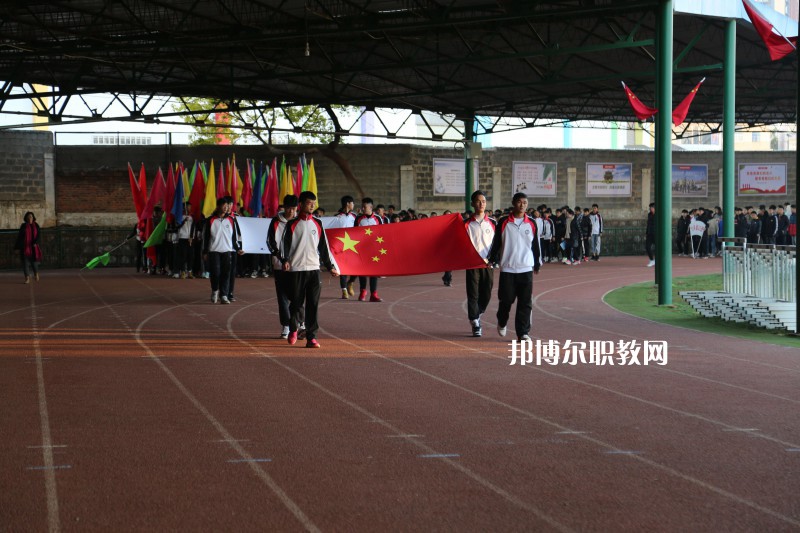玉溪體育運(yùn)動學(xué)校2021年報(bào)名條件、招生要求、招生對象