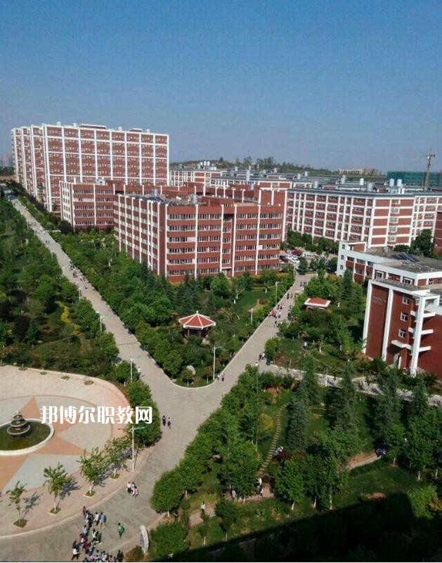 云南藝術(shù)學(xué)校2021年有哪些專(zhuān)業(yè)
