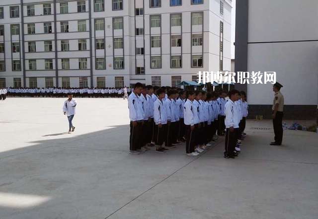 紅河州衛生護理學校地址在哪里