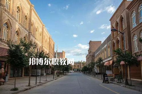 新疆喀什地區衛生學校2021年招生計劃