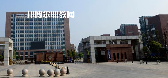 舒城職業學校2021年招生辦聯系電話