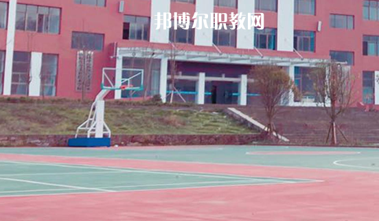 貴州貴陽市商貿(mào)學(xué)校2021年報(bào)名條件、招生要求、招生對象
