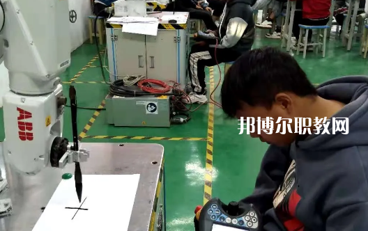 貴州貴陽市商貿(mào)學校怎么樣、好不好