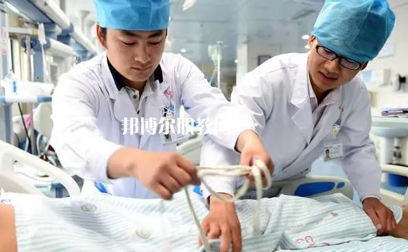 重慶2022年男生上護理學(xué)校學(xué)什么專業(yè)好