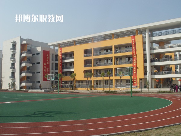重慶益民技工學校網(wǎng)站網(wǎng)址 