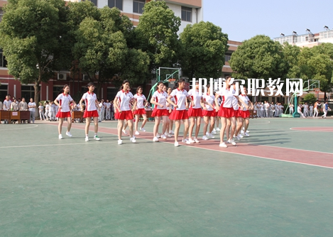 江陰商業中等專業學校網站網址