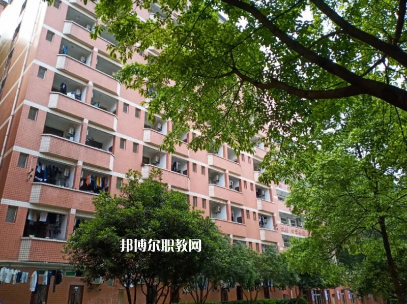重慶2022年重慶2022年初中生報什么衛校最好