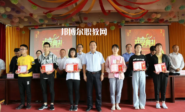 蘭州航空工業技工學校2022年招生辦聯系電話