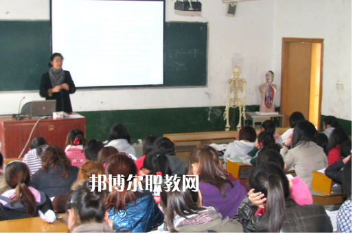 徐州天使職業(yè)專修學校2022年招生辦聯(lián)系電話