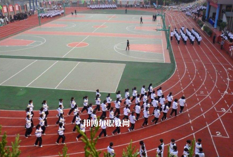 重慶巫溪縣職業教育中心2022年報名條件、招生要求、招生對象