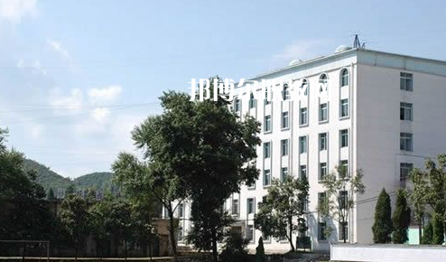 水城縣技工學(xué)校2022年報(bào)名條件、招生要求、招生對象