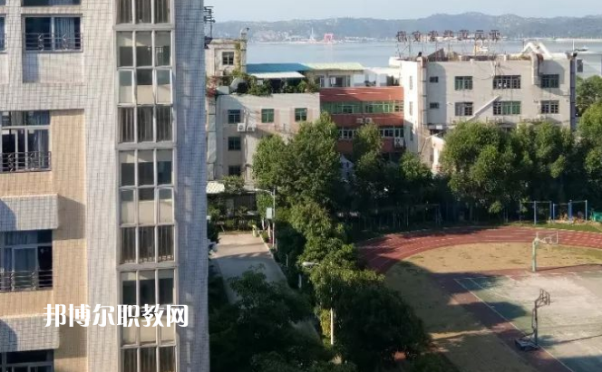 汕頭潮陽(yáng)區(qū)職業(yè)技術(shù)學(xué)校怎么樣、好不好