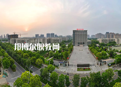 江蘇海安中等專業學校2022年報名條件、招生要求、招生對象