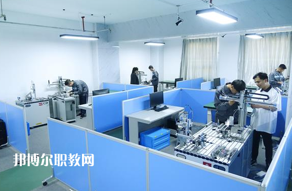 滄縣職業技術教育中心2022年報名條件、招生要求、招生對象