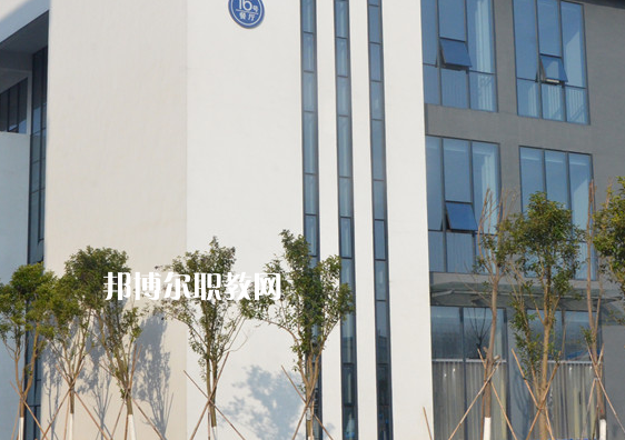 江蘇東臺中等專業(yè)學校2022年報名條件、招生要求、招生對象