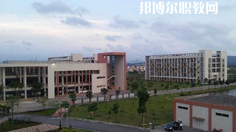 施甸縣職業高級中學2022年有哪些專業