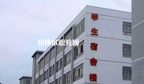 西雙版納經濟管理職業學校2022年報名條件、招生要求、招生對象