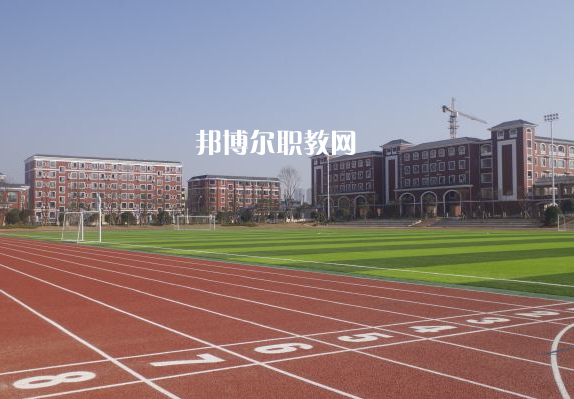 富寧縣民族職業(yè)高級中學2022年學費、收費多少