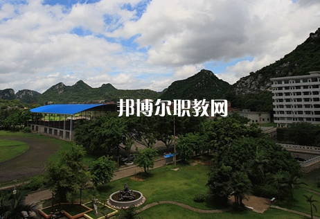 廣西商業(yè)學(xué)校怎么樣、好不好