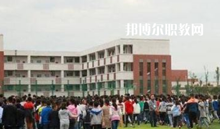 巴中電子技術學校2022年招生辦聯系電話