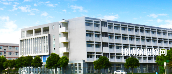 江川縣職業(yè)中學2022年學費、收費多少