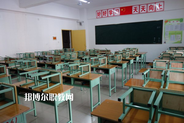內(nèi)江科技開發(fā)學(xué)校2022年報名條件、招生要求、招生對象