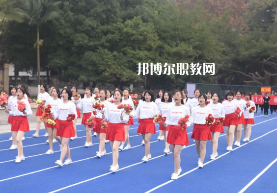 內江鐵路機械學校怎么樣、好不好