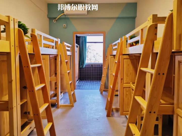 慈溪周巷職業高級中學2022年宿舍條件