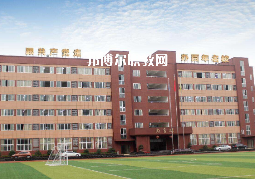 重慶工業(yè)管理職業(yè)學校2022年報名條件、招生要求、招生對象