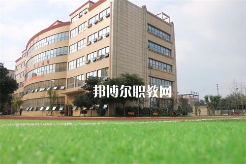 湖南中南藝術(shù)學(xué)校2022年報(bào)名條件、招生要求、招生對(duì)象