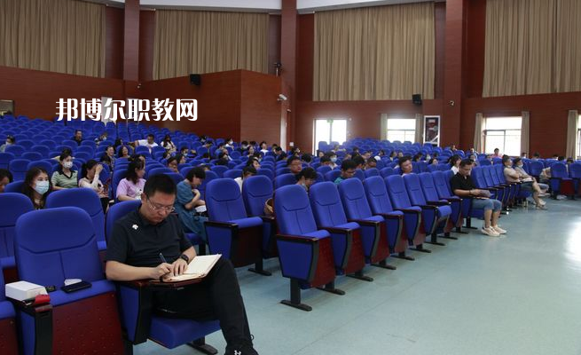 常熟高新園中等專業學校2022年學費、收費多少