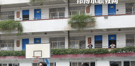 廣西二輕工業管理學校2022年網站網址