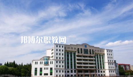 武漢經(jīng)濟(jì)技術(shù)開(kāi)發(fā)區(qū)職業(yè)技術(shù)學(xué)校2022年怎么樣、好不好