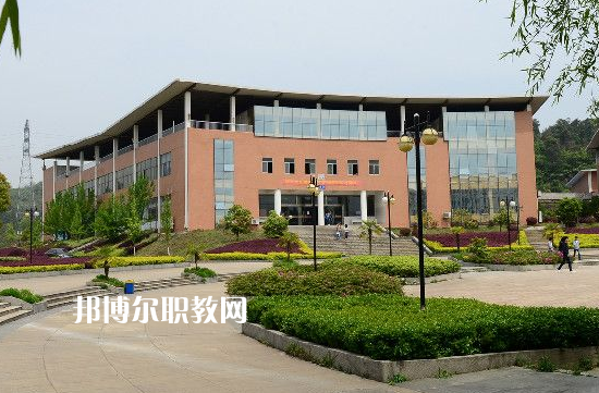 湖北城市職業學校2022年網站網址