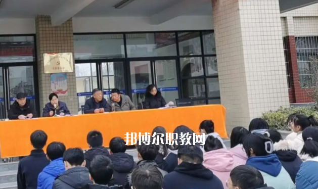 渭南西北新世紀職業(yè)中等專業(yè)學(xué)校