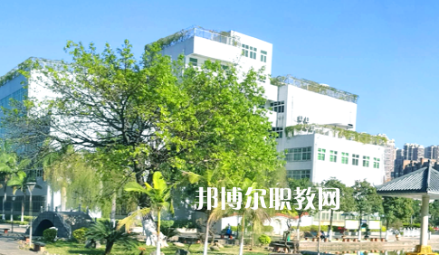 四川2022年中專衛校哪里好