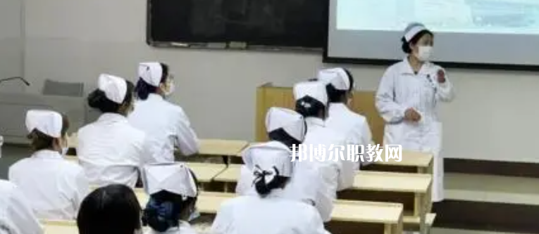 2023年女生最吃香的十大中專專業(yè)是哪些？