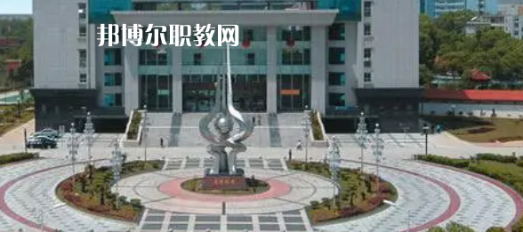 江西高職?？圃盒Ｅ琶?1強