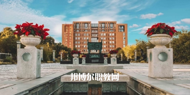 2023年上海大專(zhuān)學(xué)校排名前十有哪些?